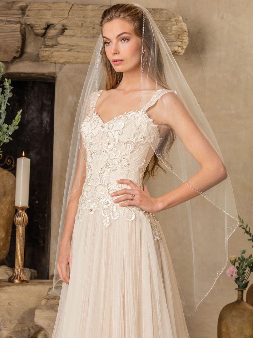 tulle wedding dress with lace appliques