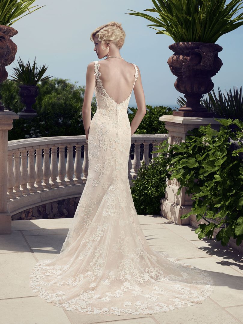 swirl lace boho wedding gown