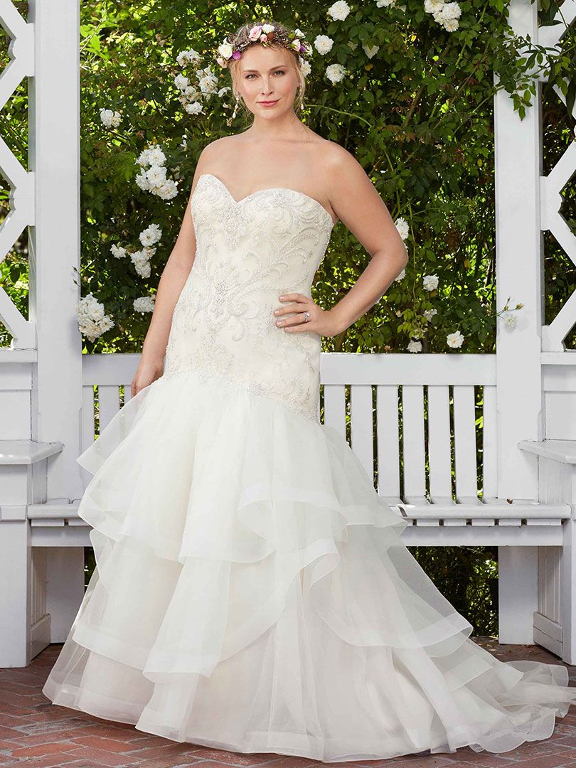 Style 2273 Poppy Classic Fit for Plus Size Bride